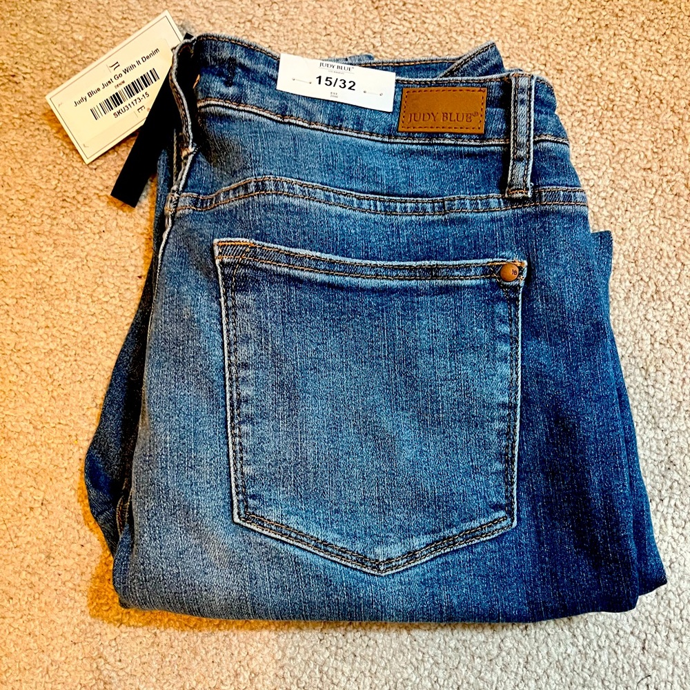 Just Go With It Denim. High Waisted Tummy Control Top. Size 15. New with Tags.